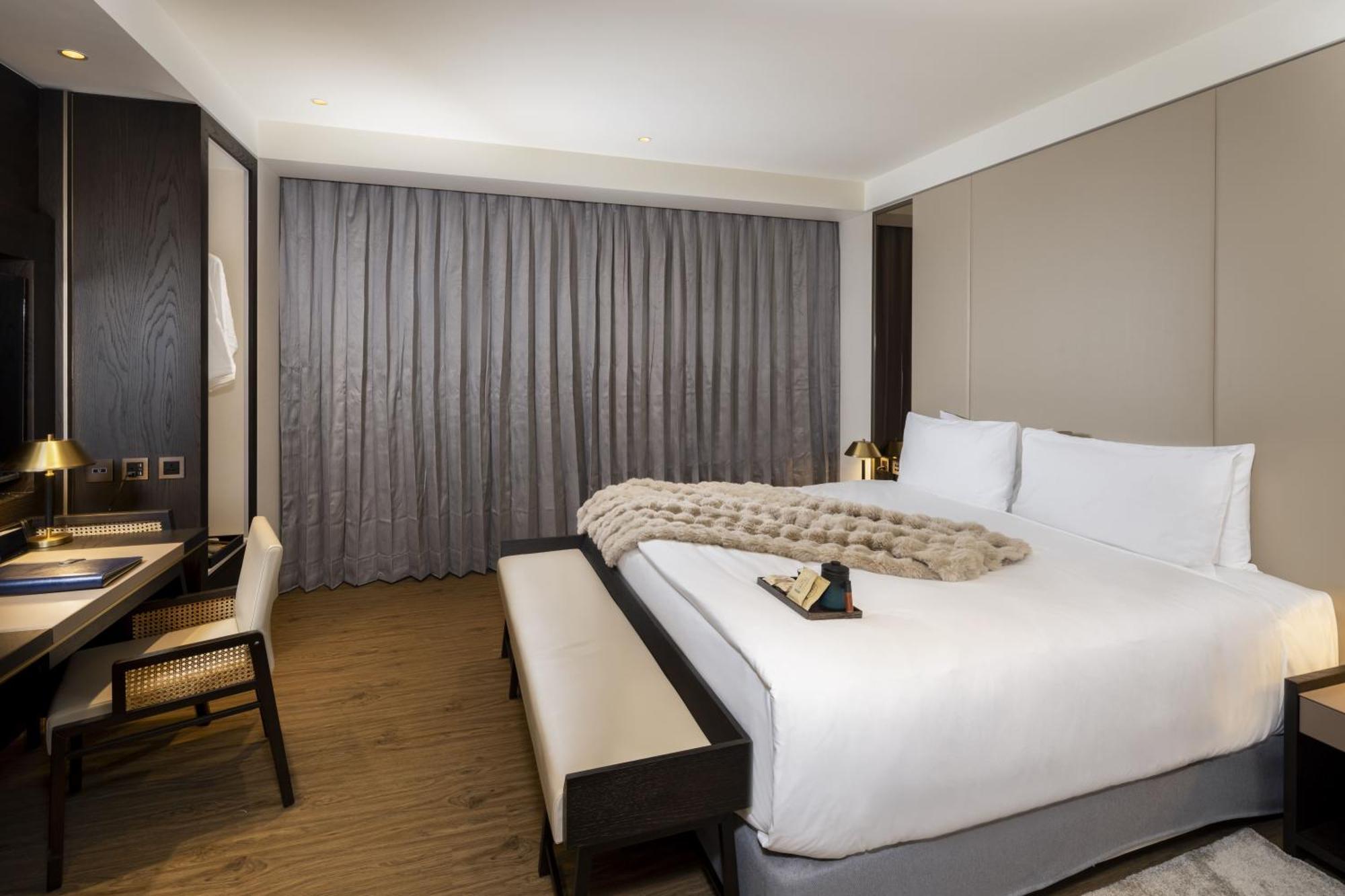 Voyage Kaohsiung By Cosmos Oasis Otel Dış mekan fotoğraf